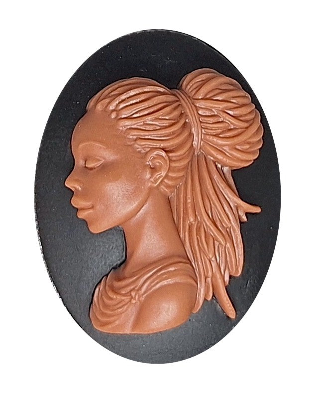 40x30mm African American Woman with Braids Black and Brown S4202