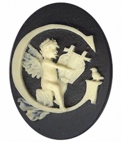 Item#143x Acrylic 40x30 black/ivory letter "G" cameo