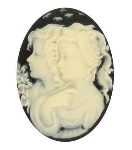 25x18mm Black Ivory Twins Sisters Women Girl Friends Resin Cameo S4009