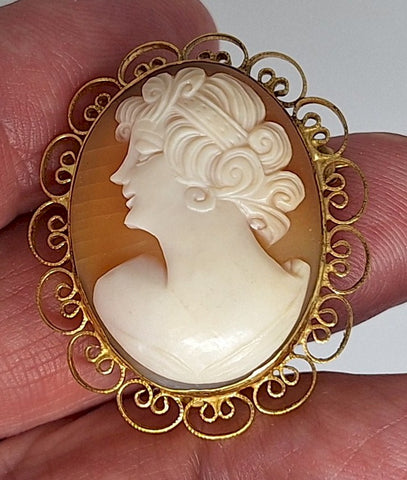 Vintage Italian Carved Carnelian Shell Cameo Brooch Pendant - Plainville Stock Co. 12K Gold Filled - Item F207
