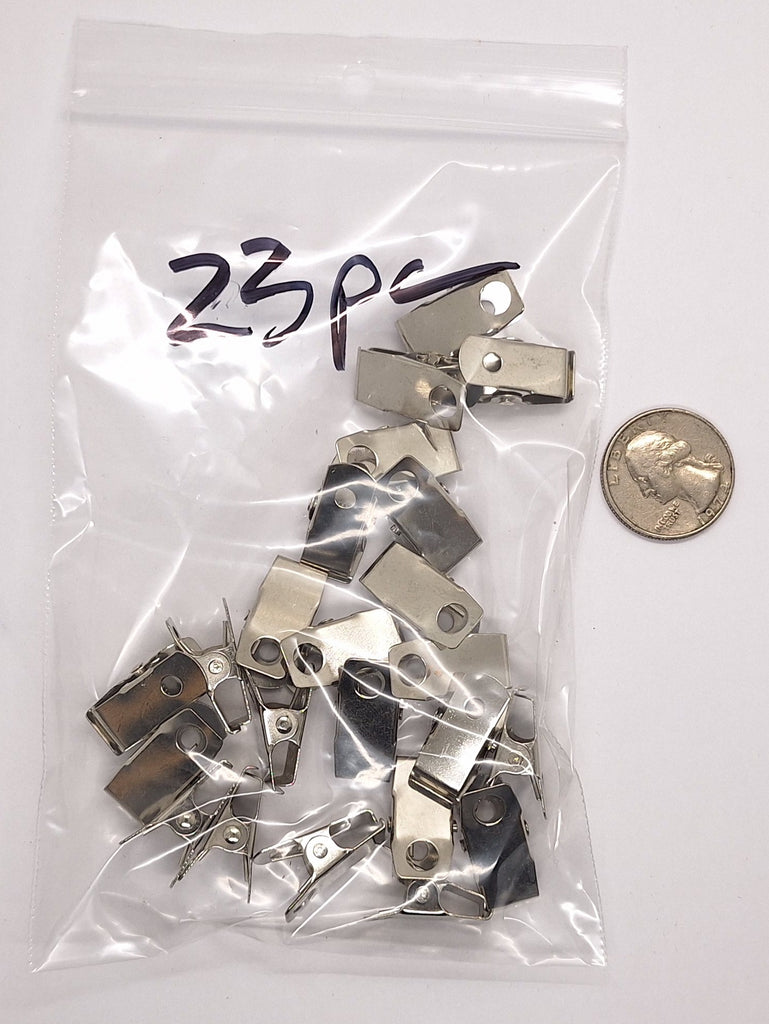 Closeout - 23pcs silver Badge Clip 378q