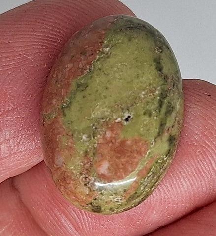 25x18mm Epidote Semi-Precious Gemstone Cabochon 665xL