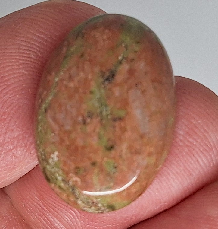 25x18mm Epidote Semi-Precious Gemstone Cabochon 665xR