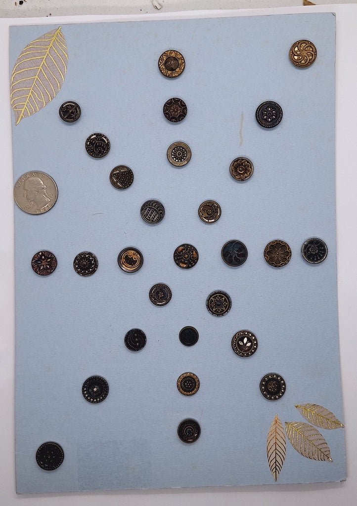 Card of Antique Buttons Metal Victorian Collectable Buttons 28pcs B100