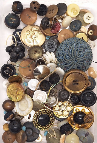 1/4 LB of Sewing Buttons Vintage, Antique, Modern Craft Supply, Collage Work B672