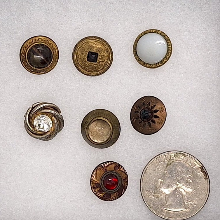 Metal Rim Glass Center Victorian Collectable Buttons 7pcs B673