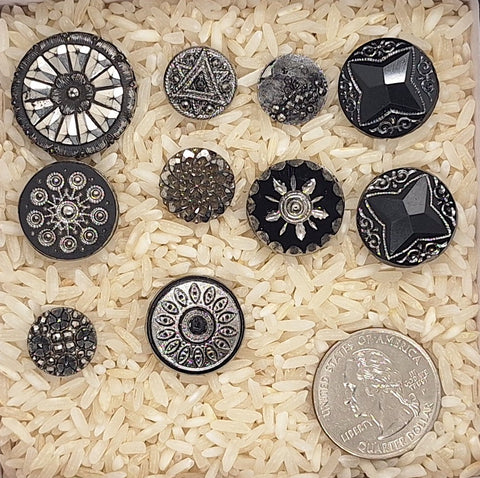 10pcs of Black Glass Luster Victorian Collectable Buttons B692