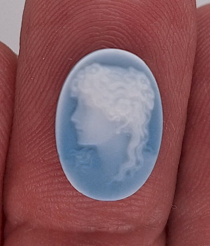 14x5x10.5 Light Blue Agate Cameo Womans Profile C277