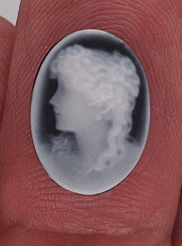 14x5x10.5  Black Agate Cameo Woman's Profile C279