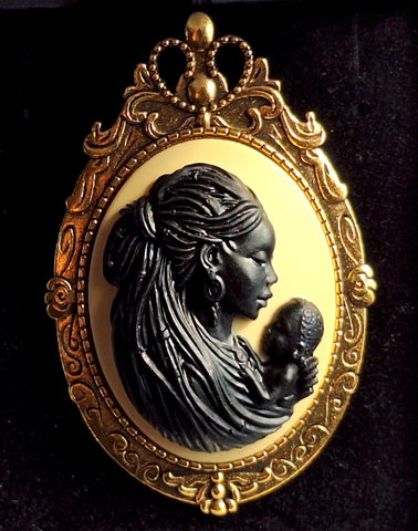 African American Black Mother and Child Woman with Newborn Baby Cameo Brooch Pin F251