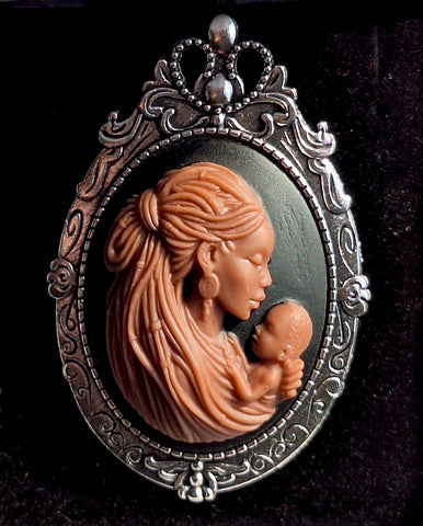 African American Black Mother and Child Woman with Newborn Baby Cameo Silver Brooch Pin F255