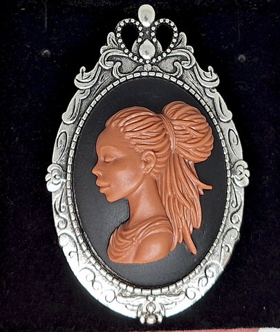 Black Woman Silver Brooch or Pendant Beautiful African American with Braids Cameo F256