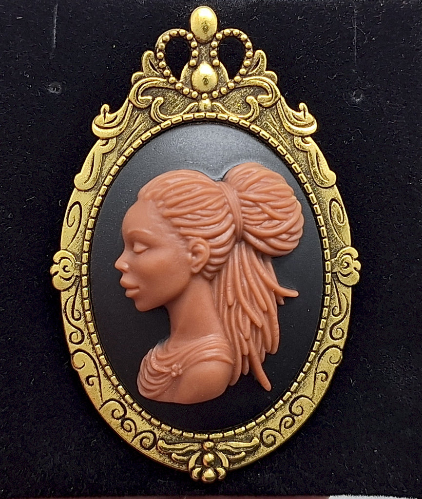 Black Woman Gold Brooch or Pendant Beautiful African American with Braids Cameo F258