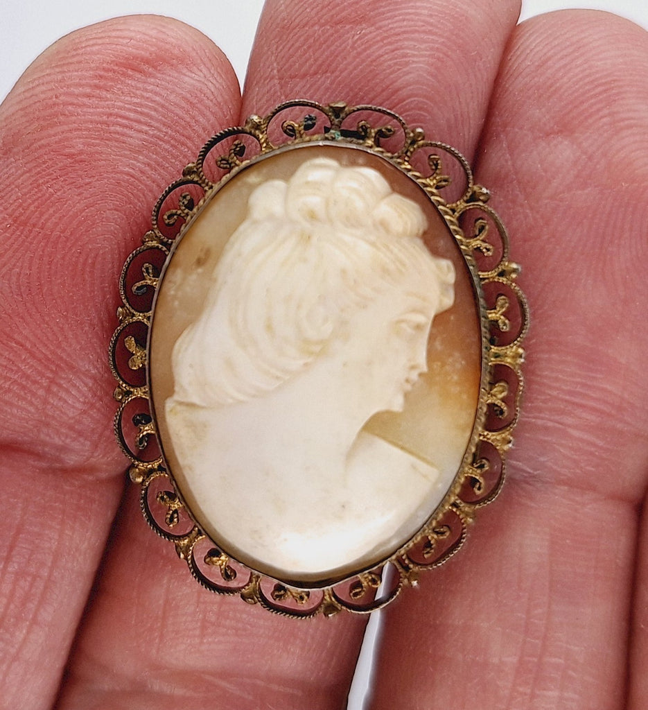 Antique Hand carved Italian Shell Cameo Brooch & Pendant Marked 800 Silver F269