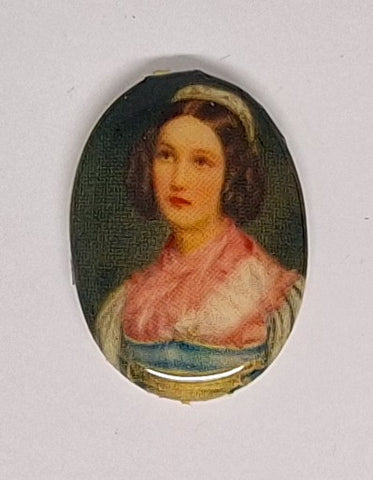 25x18mm  Vintage German Porcelain Decal Portrait Cabochon Helene Sedlmayr J216