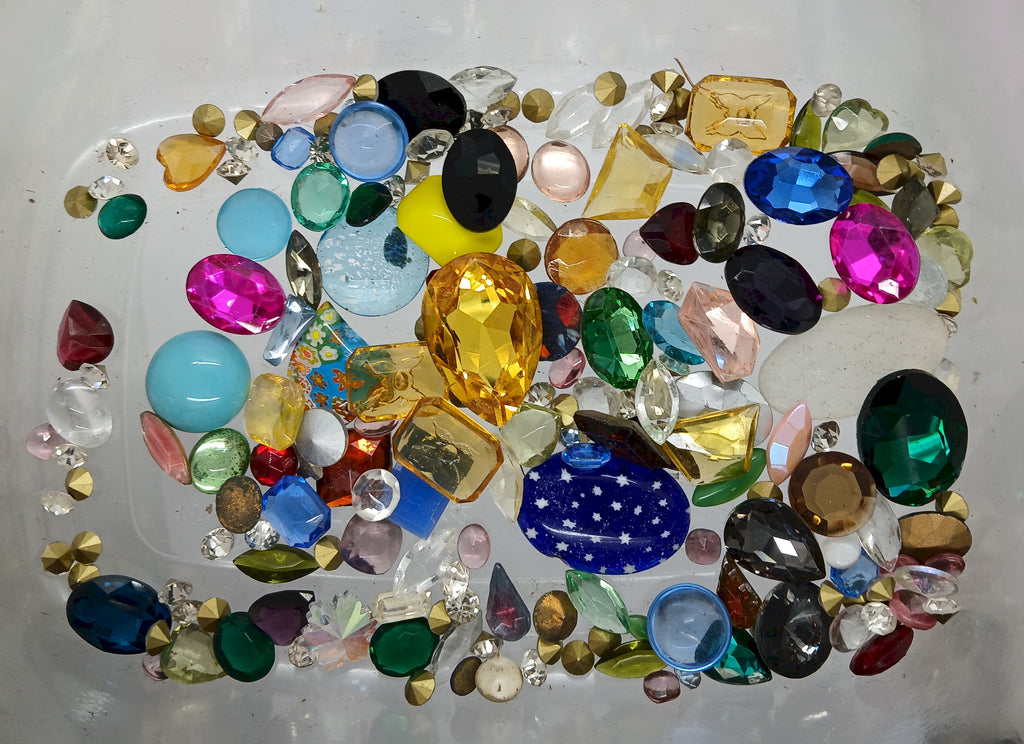 Vintage Glass Rhinestone Jewelry Repair Lot Loose foiled unfoiled mixed stones L118