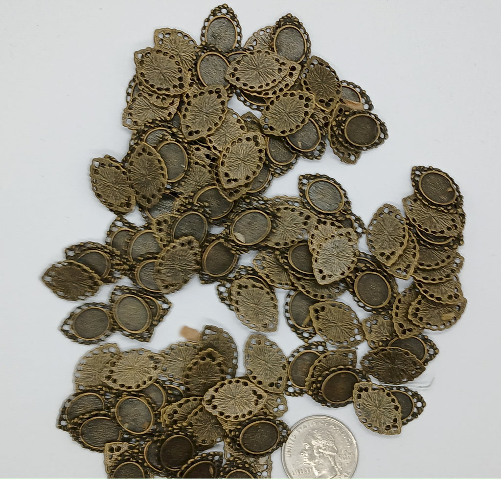 Bag of small 12x10mm Antique Bronze Cameo Setting Filigree Edged Read description L624