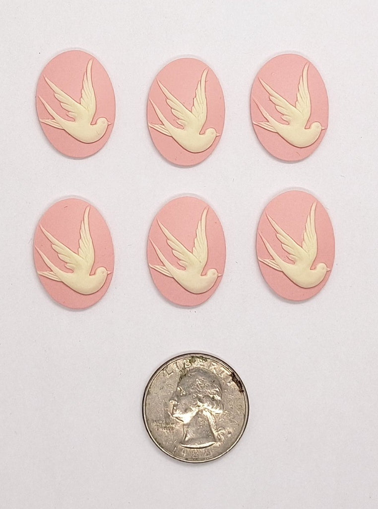 Closeout- 6pcs. 25x18mm Swallow Bird Resin Cameo Theme creme on pink L730