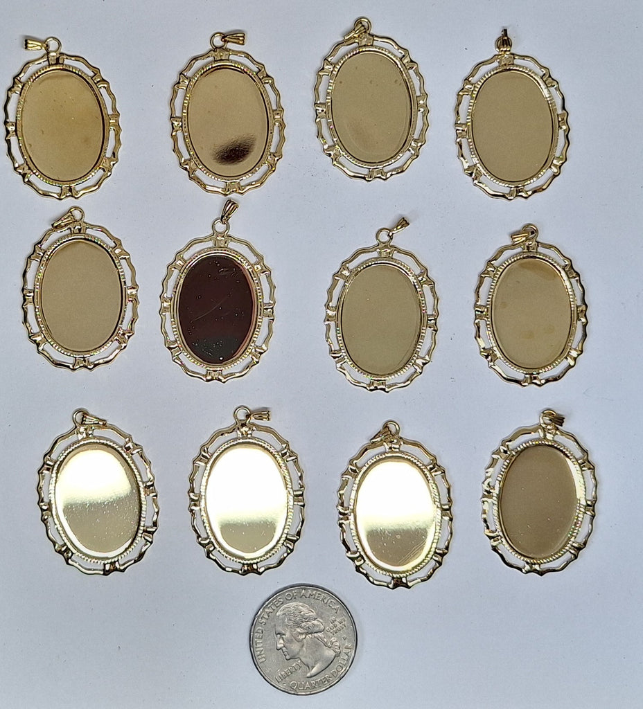 Closeout- 12pcs.  25x18mm Bright Gold Pendant Setting with Bail L770