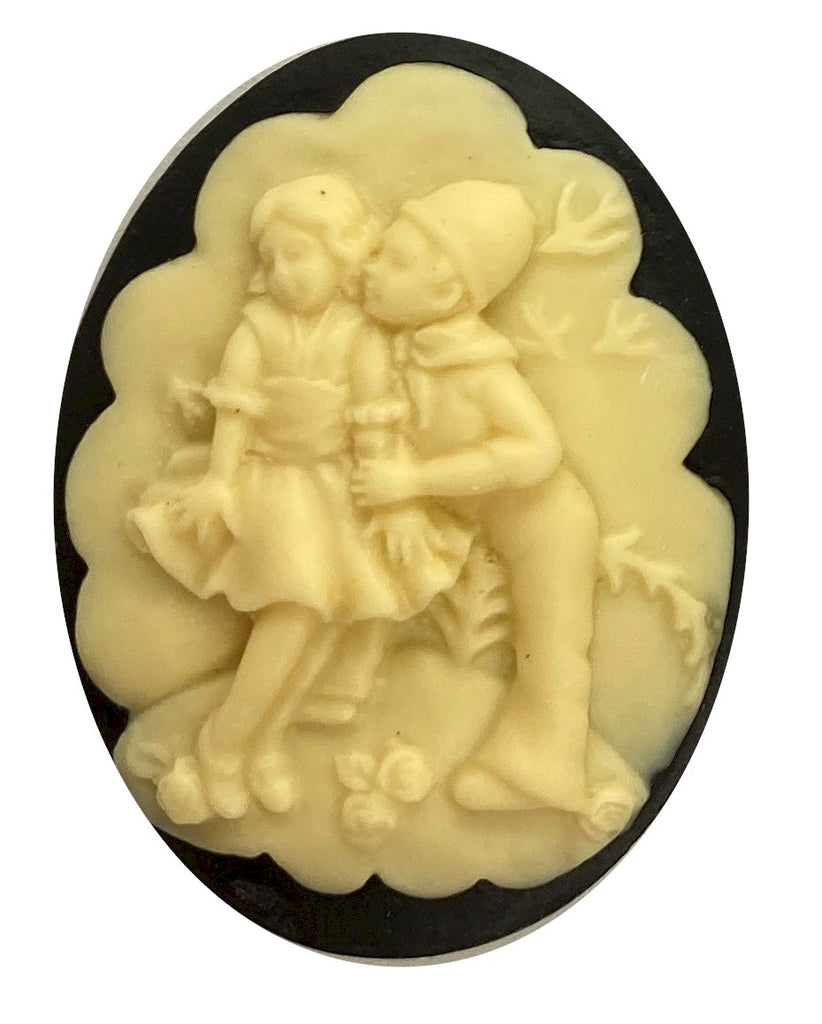 40x30mm Children Child First Kiss Black Ivory resin Cameo Cabochon S4142