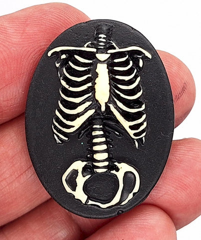 40x30mm Black and Bone Partial Skeleton Goth Resion Cameo S4226