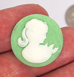 25mm Green and White Victorian Ponytail Woman Resin Cameo J117