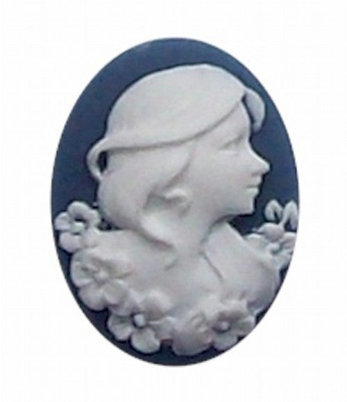 Cameo Lady 25x18mm Blue and White Woman Resin Cameo 259x