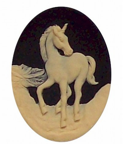 40x30mm Black and Ivory Unicorn Cameo 263x
