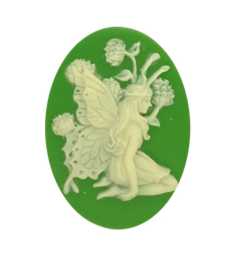25x18mm Green and Ivory Fairy Resin Cameo 392x