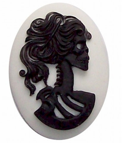 40x30mm Lolita Black White Skull Skeleton 40x30mm Resin Cameo 423x