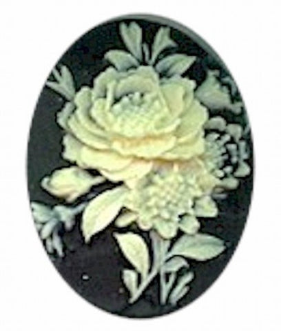 40x30mm Black and Ivory Flower Bouquet Resin Cameo 452R