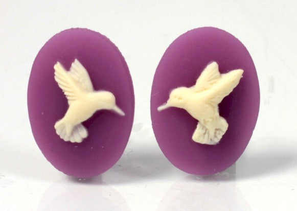 18x13mm Hummingbird matched pair of purple ivory cabochon Resin Cameo S4029