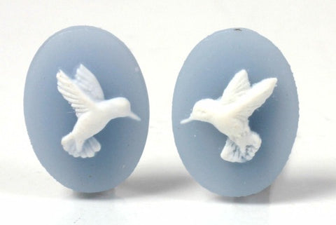 18x13mm Hummingbird matched pair of blue white cabochon Resin Cameo S4030