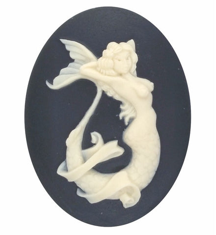 40x30mm Mermaid Cameo Black and Ivory Cabochon S4109